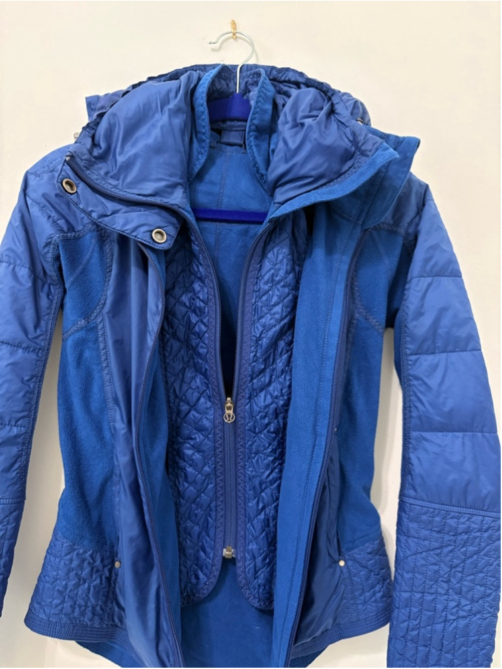 Lululemon Bundle Up Jacket Sz 6 Limitless Blue EUC - Picture 6 of 10